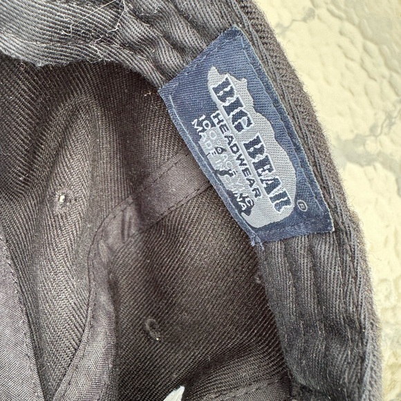 Cali bear snap back - Picture 3 of 3